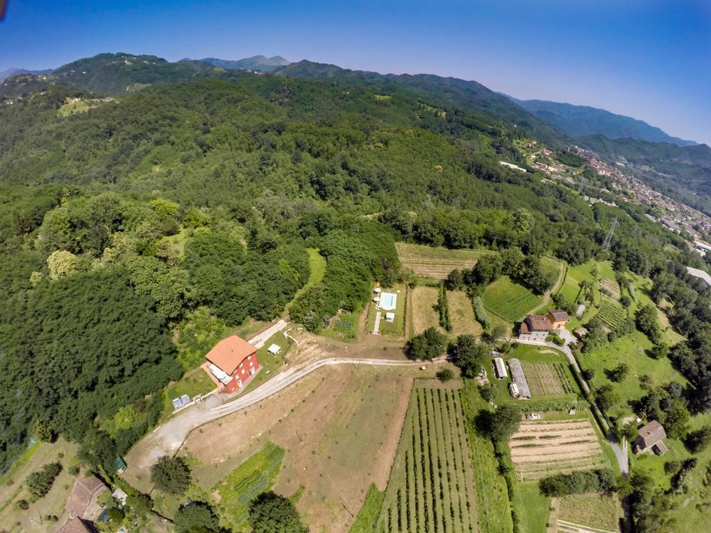 Agriturismo Il Frutteto Ghivizzano Exteriör bild