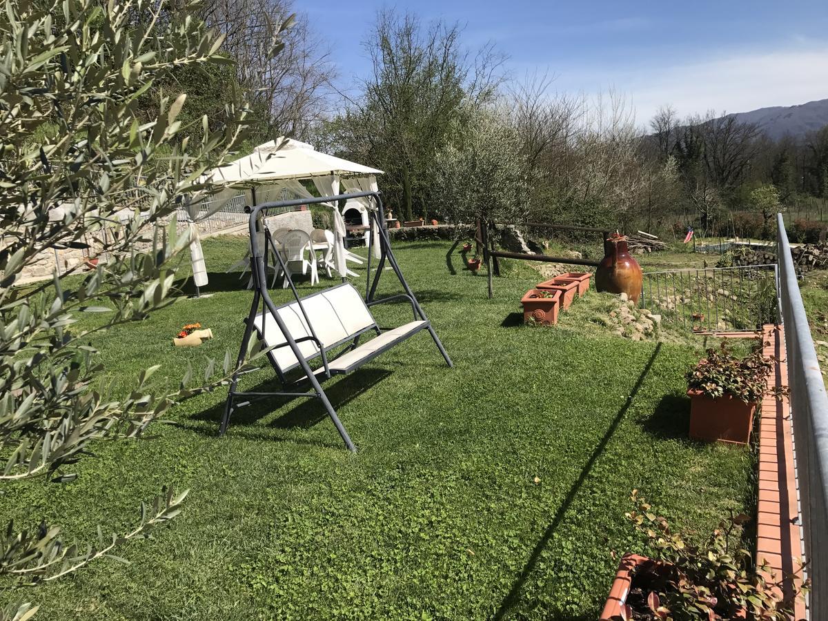Agriturismo Il Frutteto Ghivizzano Exteriör bild